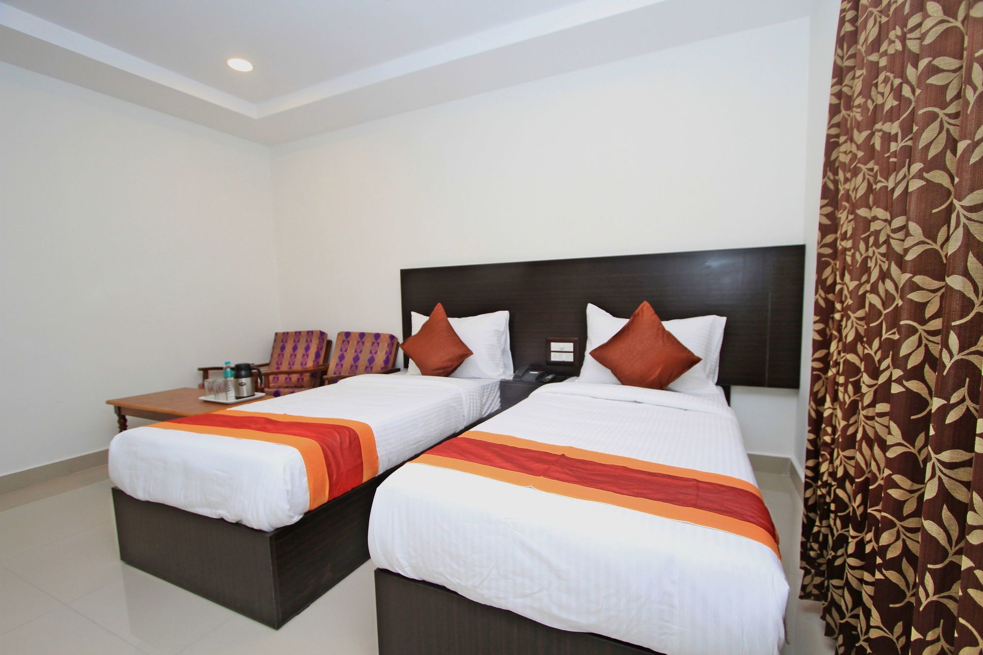 Oyo 4733 Champion Residency Hotel Bangalore Exterior foto